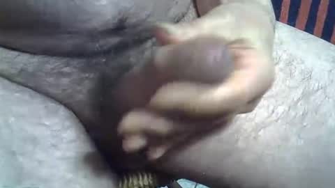 luc5221 online show from 04/23/26, 06:47