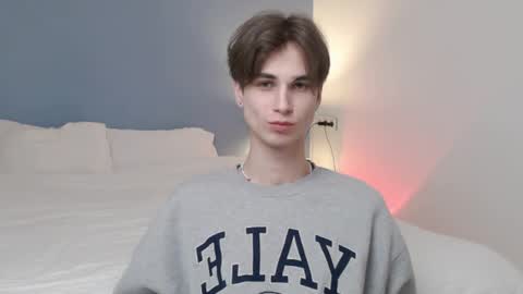 lucacharm online show from 02/19/25, 11:46