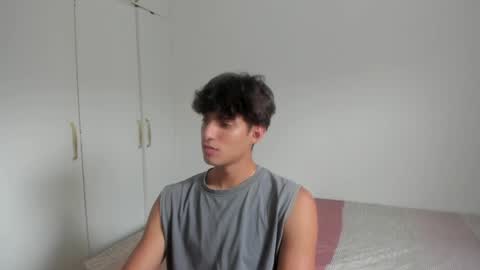 Snapshot of lucacosta19 chatting on 06/04/26, 05:30 lucacosta19 online show from 06/04/26, 05:30