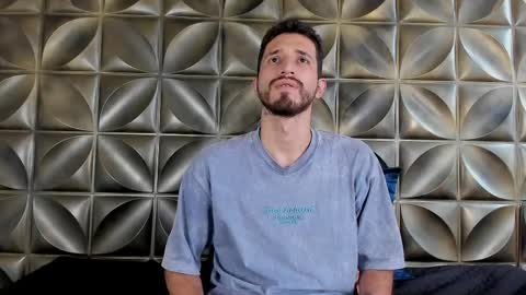 Lucas online show from 04/05/26, 04:15