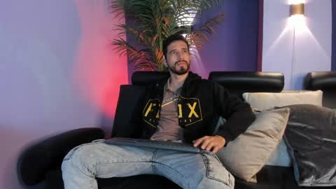 Lucas online show from 04/09/26, 03:06