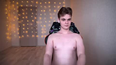 Lucas Gill online show from 01/09/25, 06:17