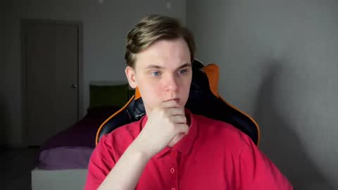 Lucas Gill online show from 02/26/25, 02:59