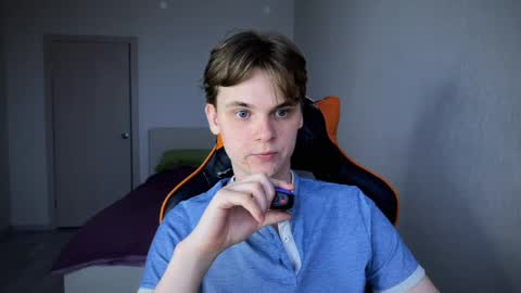 Lucas Gill online show from 03/07/25, 03:19