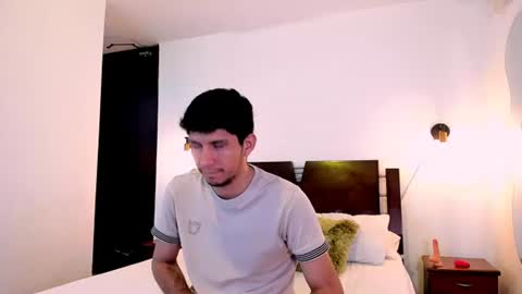 Snapshot of lucas_dream chatting on 06/30/26, 11:33 lucas_dream online show from 06/30/26, 11:33