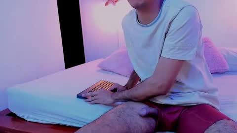Snapshot of lucas_dream chatting on 07/16/26, 11:49 lucas_dream online show from 07/16/26, 11:49
