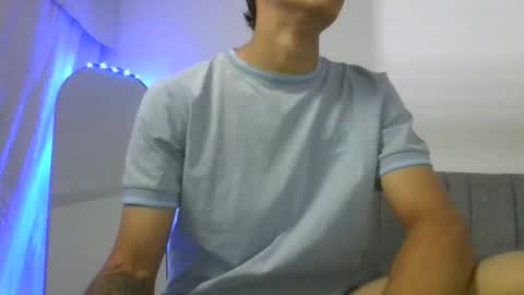 Snapshot of lucas_hernandez1 chatting on 04/14/26, 11:44 Lucas online show from 04/14/26, 11:44