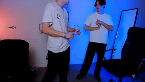 lucas_long_ online show from 09/18/25, 01:02