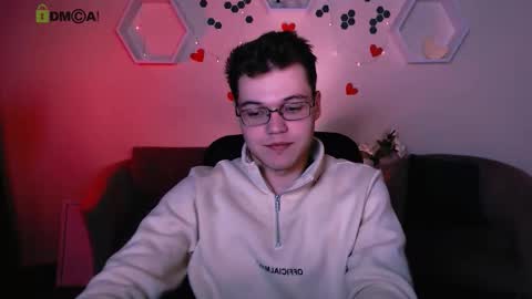 lucas_long_ online show from 10/07/25, 07:11