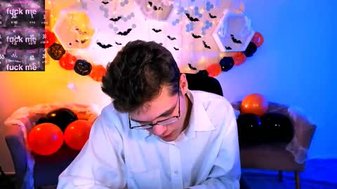 lucas_long_ online show from 10/26/25, 09:37