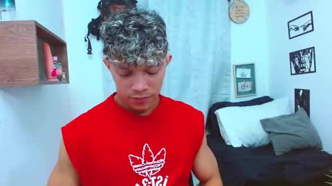 Lucas Luxx online show from 11/05/25, 02:06