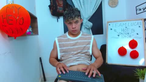 Lucas Luxx online show from 11/29/25, 02:31