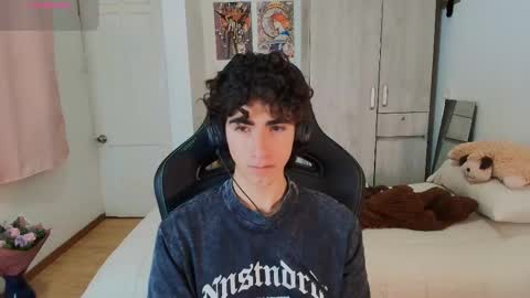 lucas_xo online show from 02/06/26, 02:27