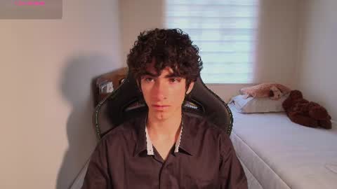 lucas_xo online show from 06/10/26, 10:08