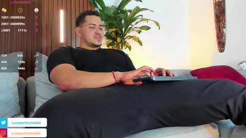 LUCA SANTOS online show from 10/25/25, 01:24