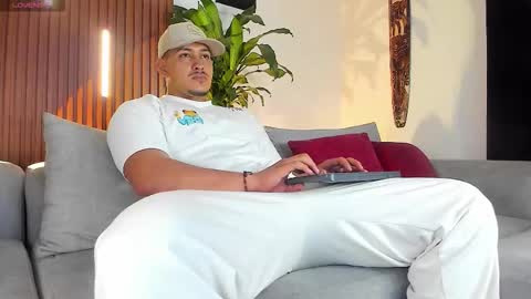 LUCA SANTOS online show from 02/20/26, 03:36