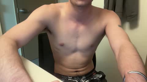 Snapshot of lucascrown chatting on 02/03/26, 10:37 lucascrown online show from 02/03/26, 10:37