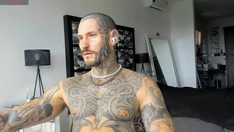 lucasexclusive online show from 12/06/24, 04:47