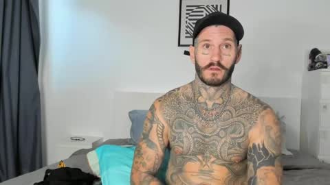 lucasexclusive online show from 04/15/26, 10:22