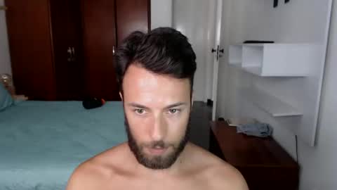 lucassouza23 online show from 01/05/25, 04:48