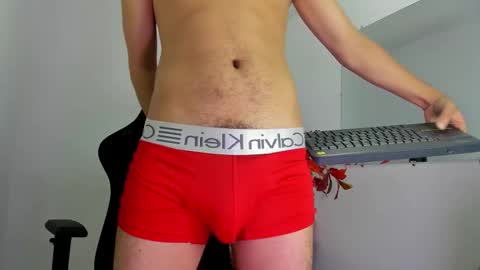 Snapshot of lucastorrez01 chatting on 01/13/26, 10:26 LUCAS TORREZ online show from 01/13/26, 10:26