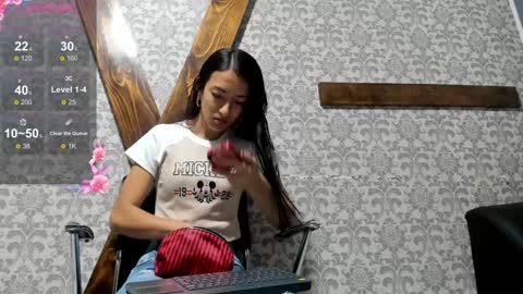 MIA HOT online show from 01/28/25, 12:11