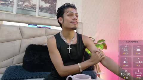 Luca  Leo online show from 11/01/25, 04:36