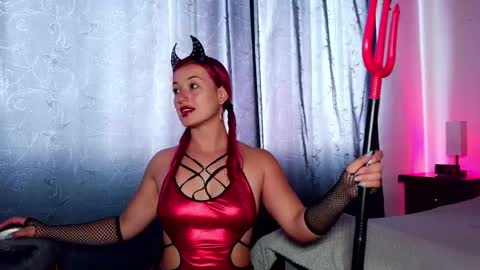 Luccy online show from 05/21/26, 02:46