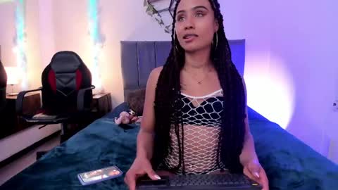 Lucero  online show from 04/19/26, 03:28