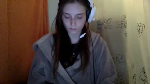 Snapshot of luci_layne chatting on 04/30/26, 11:09 Luci Layne online show from 04/30/26, 11:09