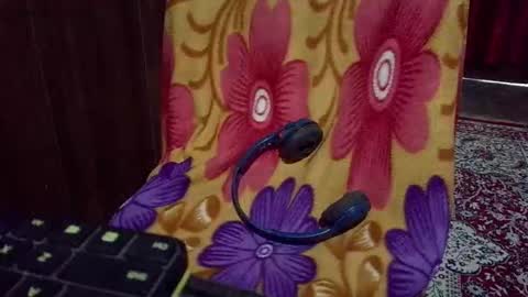 luci_ri online show from 02/09/26, 03:32