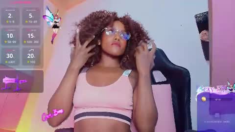 Snapshot of lucia01m chatting on 06/20/26, 07:05 lucia01m online show from 06/20/26, 07:05