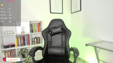 Lucia online show from 03/22/26, 09:40