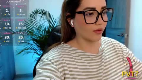 lucia star  online show from 03/24/26, 02:38