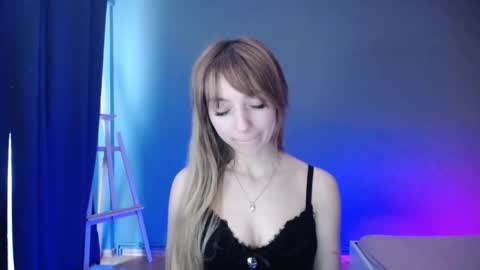 Lucy online show from 03/08/25, 06:54