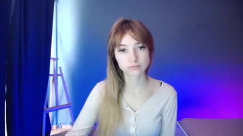 Lucy online show from 03/09/25, 07:12