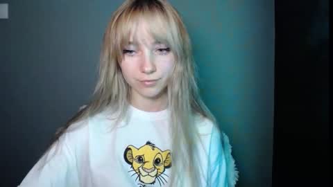 Lucy online show from 11/27/25, 02:19