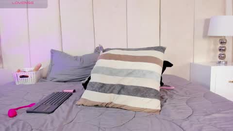 Snapshot of luciana_66 chatting on 01/10/25, 01:32 Lisseth  online show from 01/10/25, 01:32