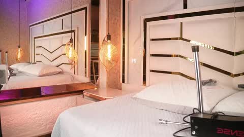 luciana_agudelo online show from 04/21/26, 07:39