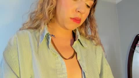 Luciana Evans online show from 02/17/26, 01:07