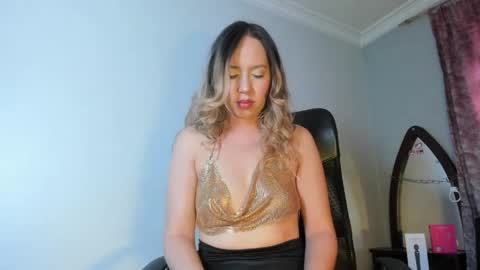 Luciana Evans online show from 03/26/26, 07:08