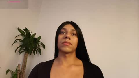 Snapshot of luciana_glow chatting on 06/17/26, 08:10 luciana_glow online show from 06/17/26, 08:10