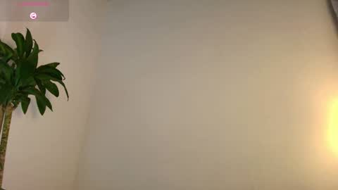 Snapshot of luciana_glow chatting on 06/27/26, 02:38 luciana_glow online show from 06/27/26, 02:38
