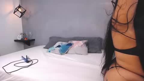 Snapshot of luciana_graay chatting on 09/29/25, 02:11 Luciana online show from 09/29/25, 02:11