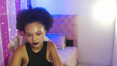 LUCIANA  online show from 05/09/26, 03:17
