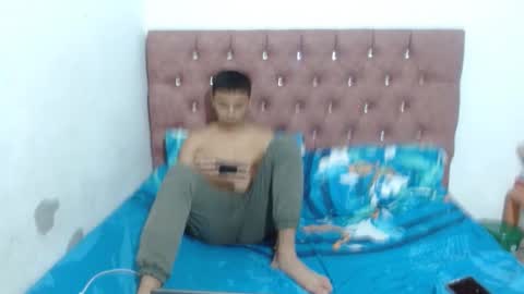 luciana_rober online show from 11/21/25, 02:32