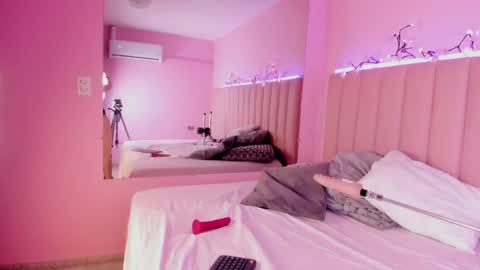 lucianablake online show from 04/06/26, 04:46