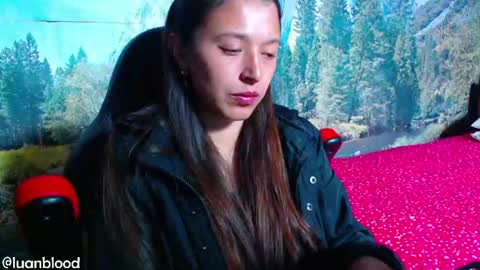 Snapshot of lucianahalen chatting on 06/02/26, 01:29 Lucy online show from 06/02/26, 01:29