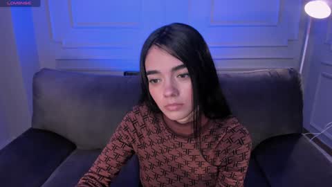 Snapshot of lucianamiller_ chatting on 12/07/24, 08:27 Luciana Miller online show from 12/07/24, 08:27