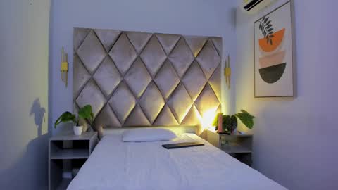 Snapshot of lucianasmith_ chatting on 03/01/25, 12:12 Luci  online show from 03/01/25, 12:12